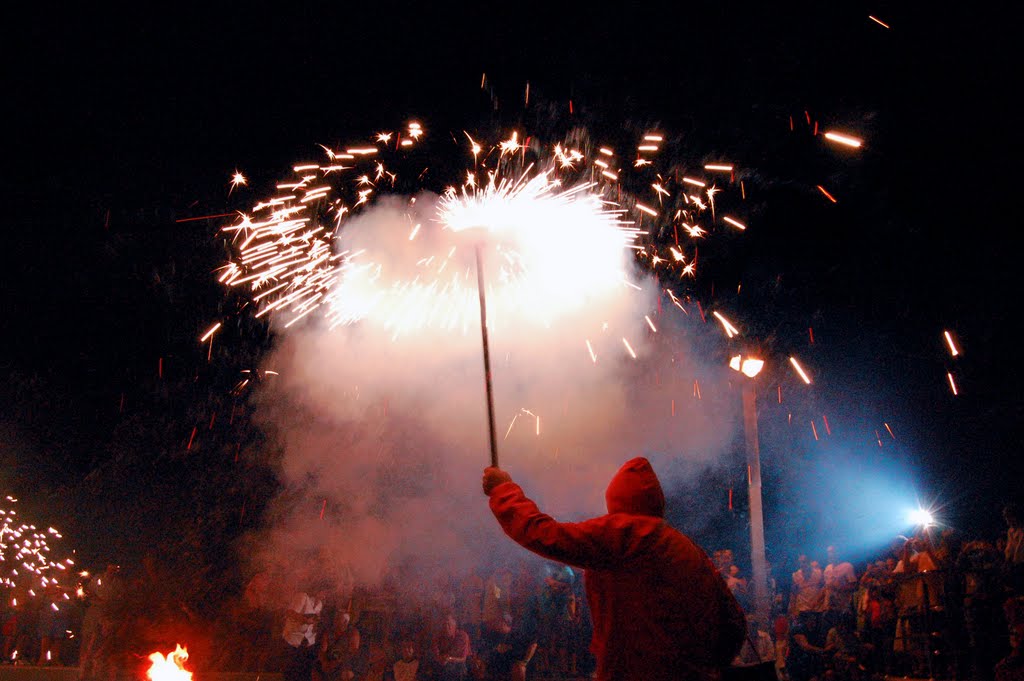 Correfoc de Sant Joan by Joel Peirat