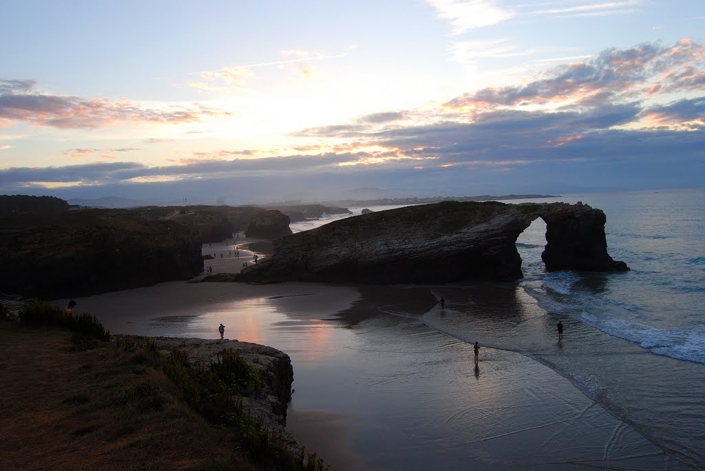 Playa de "Las Catedrales" by J. Pablo Ruiz