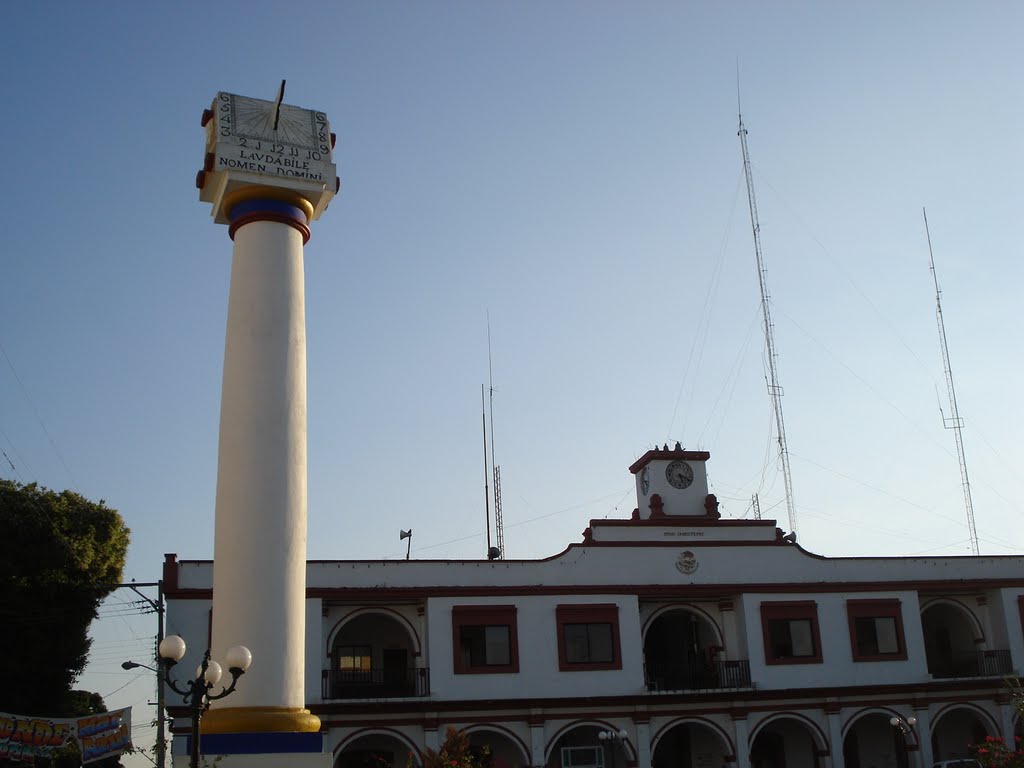 El Palacio Municipal by huertastigma