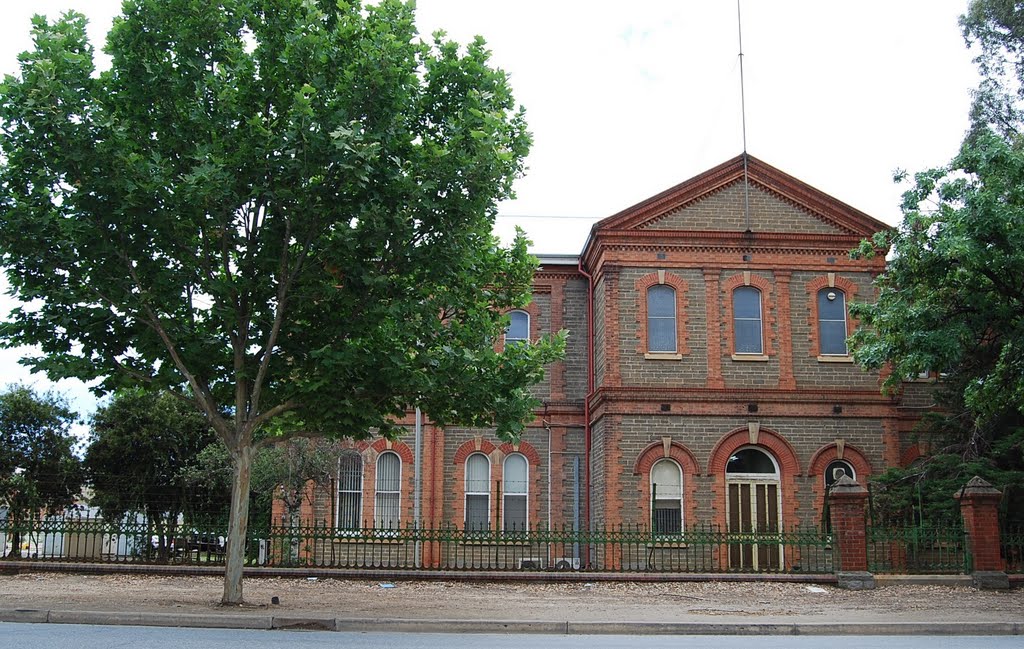 Original SA Railways workshop offices by Phaedrus Fleurieu