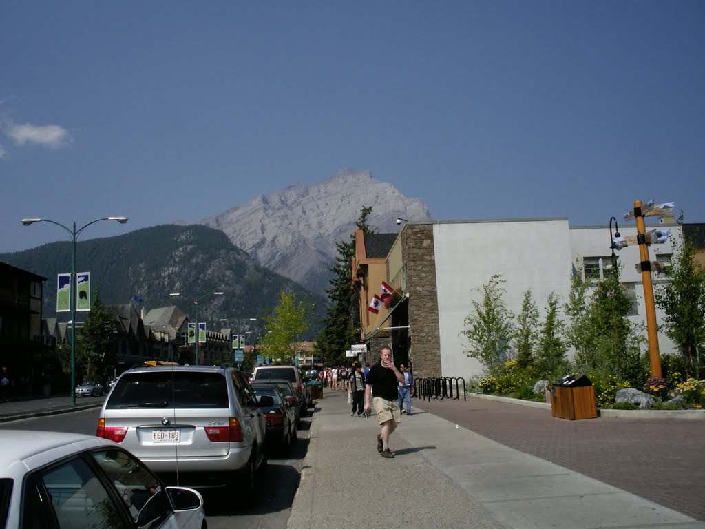 BEAUTIFUL SUMMER-BANFF-ROCKY-MT-ALBERTA CANADA by ROGERIO LOPES GAMBER…