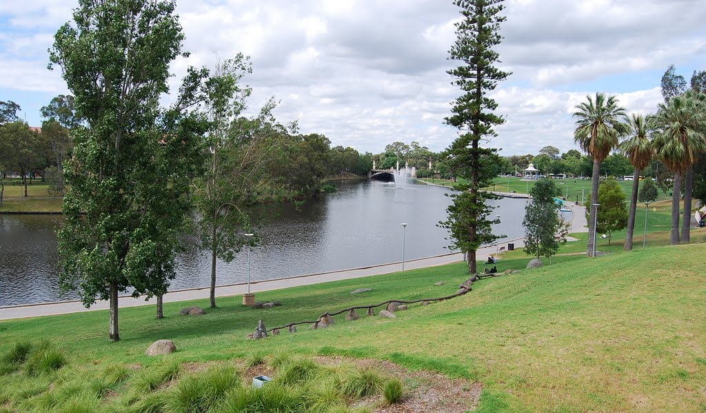 Vista from Riverbank Plaza - the people's heritage by Phaedrus Fleurieu