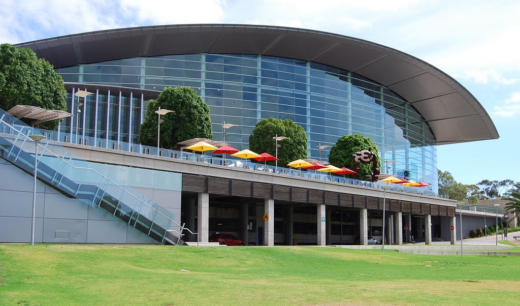 Convention Centre plaza by Phaedrus Fleurieu