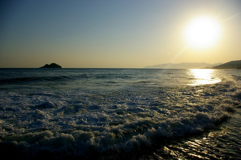 Giresun Island by Serdar Bilecen