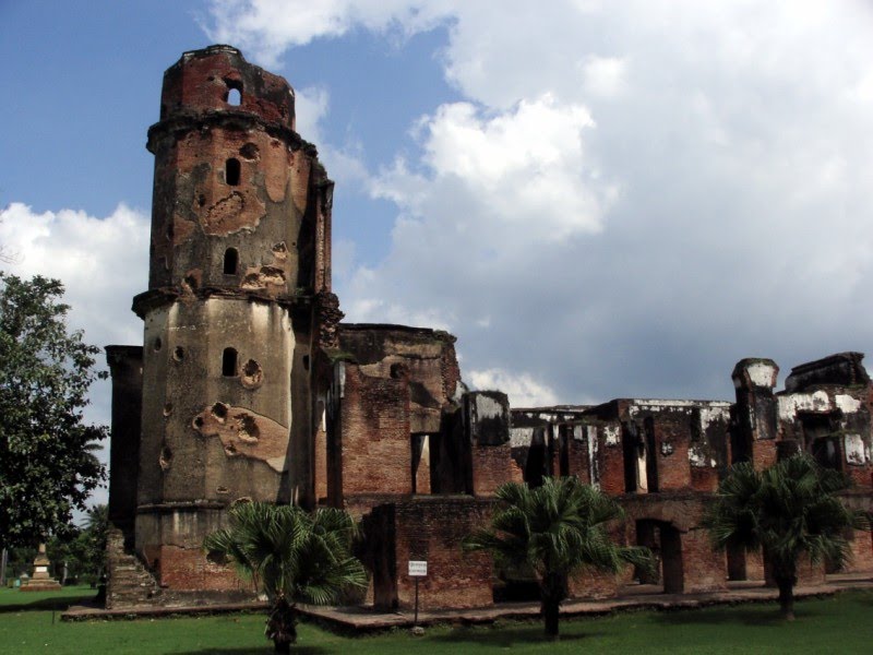 The Residence, Lucknow by Derek Emson