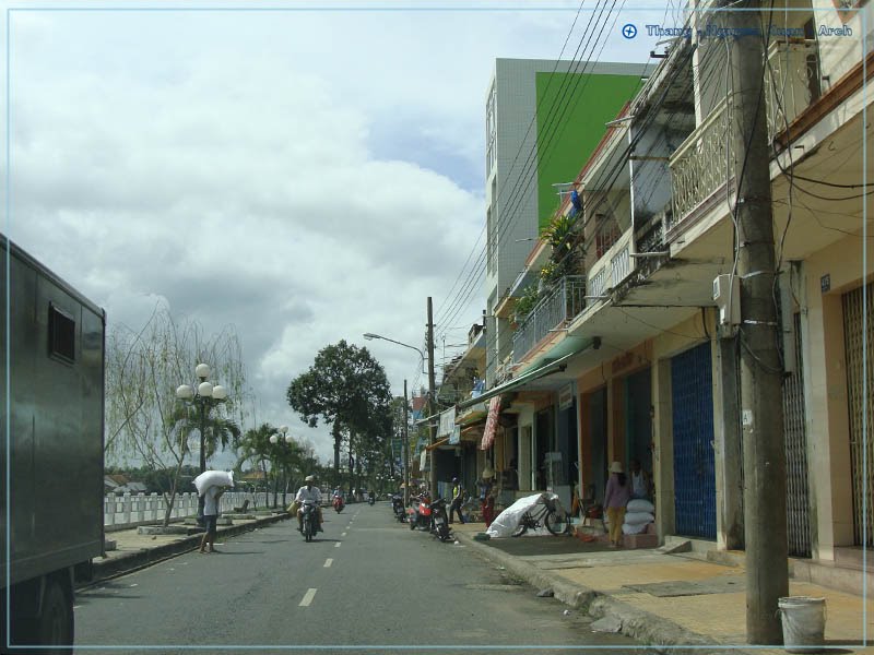 Đường - Nguyễn Huệ - Street by Thắng Nguyễn Xuân