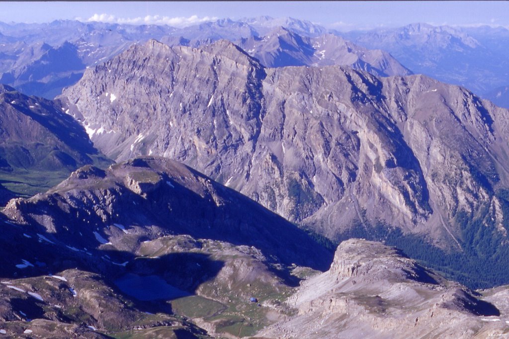 Tete de la Courbe e Refuge de Chambeyron dalla Pointe d'Aval by Luca Rosso