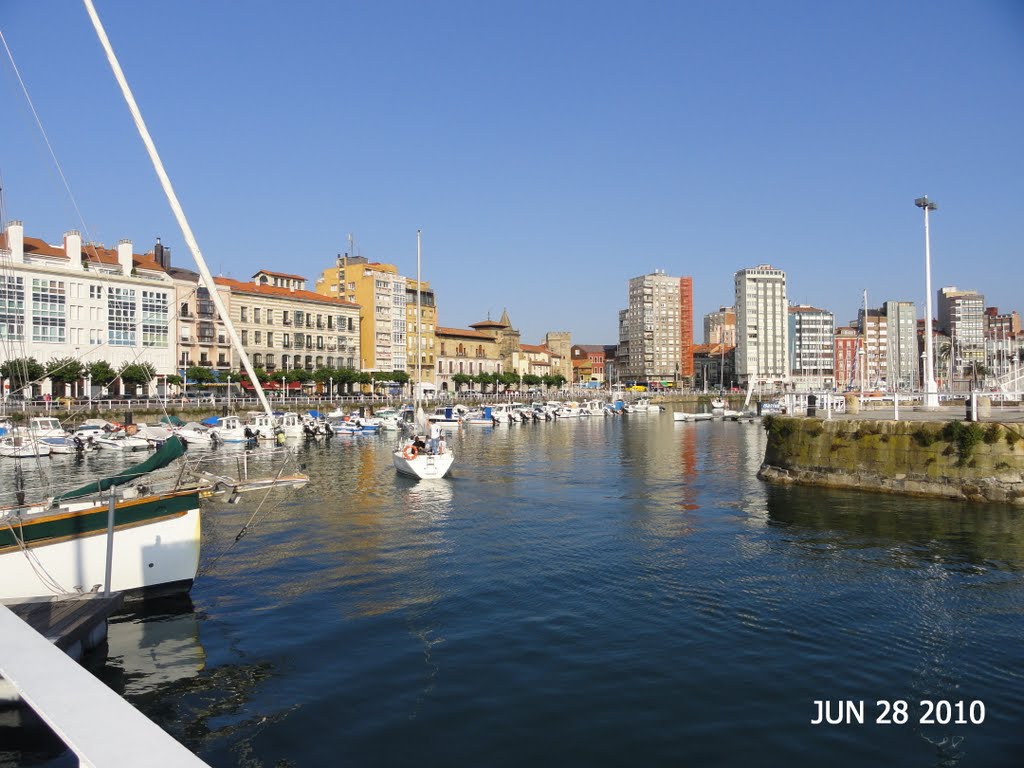 Muelle local by R jesús garciarodrig…