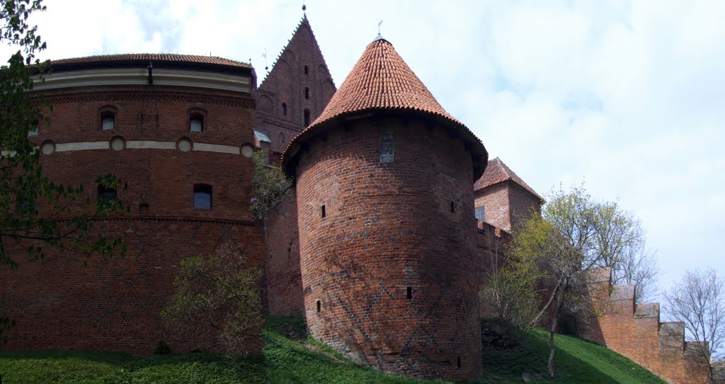 Frombork, Poland by Szarak