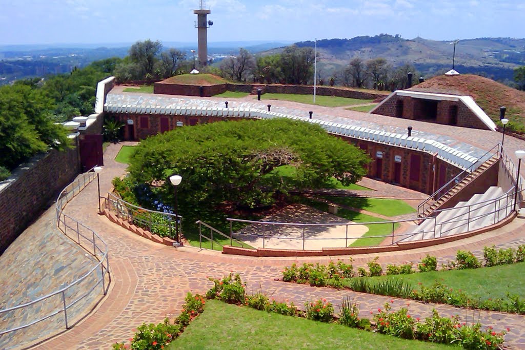 Fort Schanskop is a Gauteng Provincial Heritage Site and a South African National monument by Hendrik van den Berg