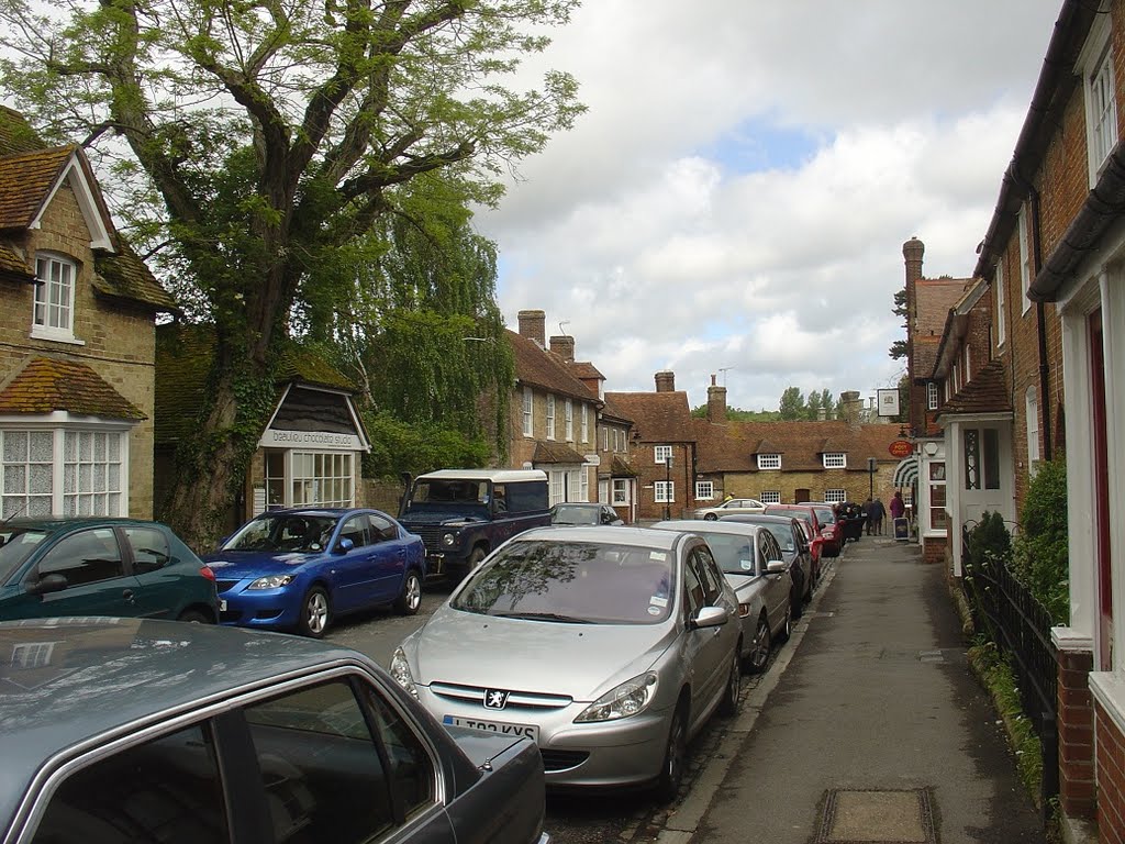 Beaulieu, Hampshire by Paul HART