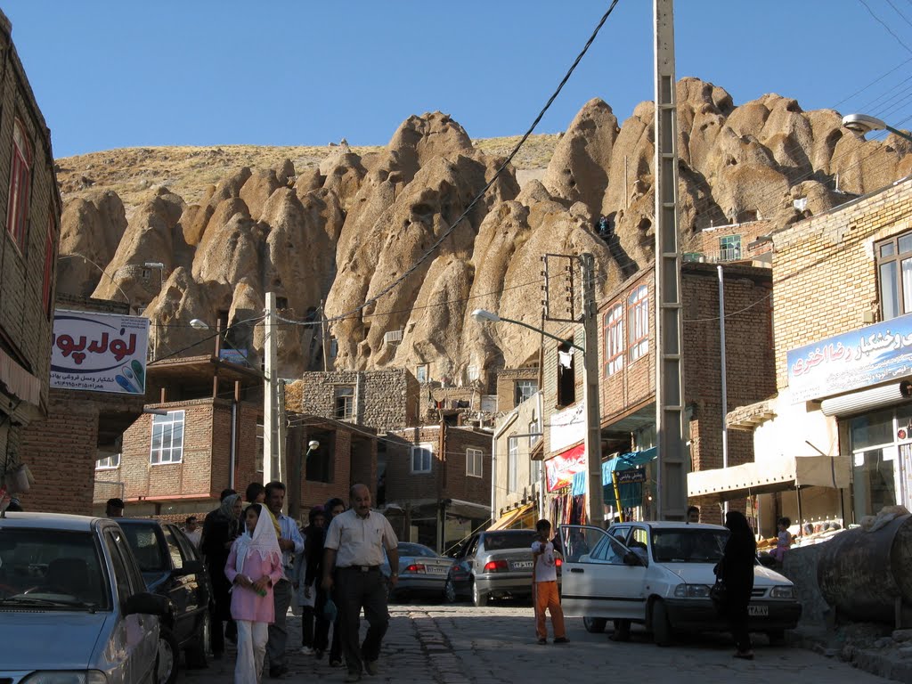 Kandovan village by Alen Ištoković