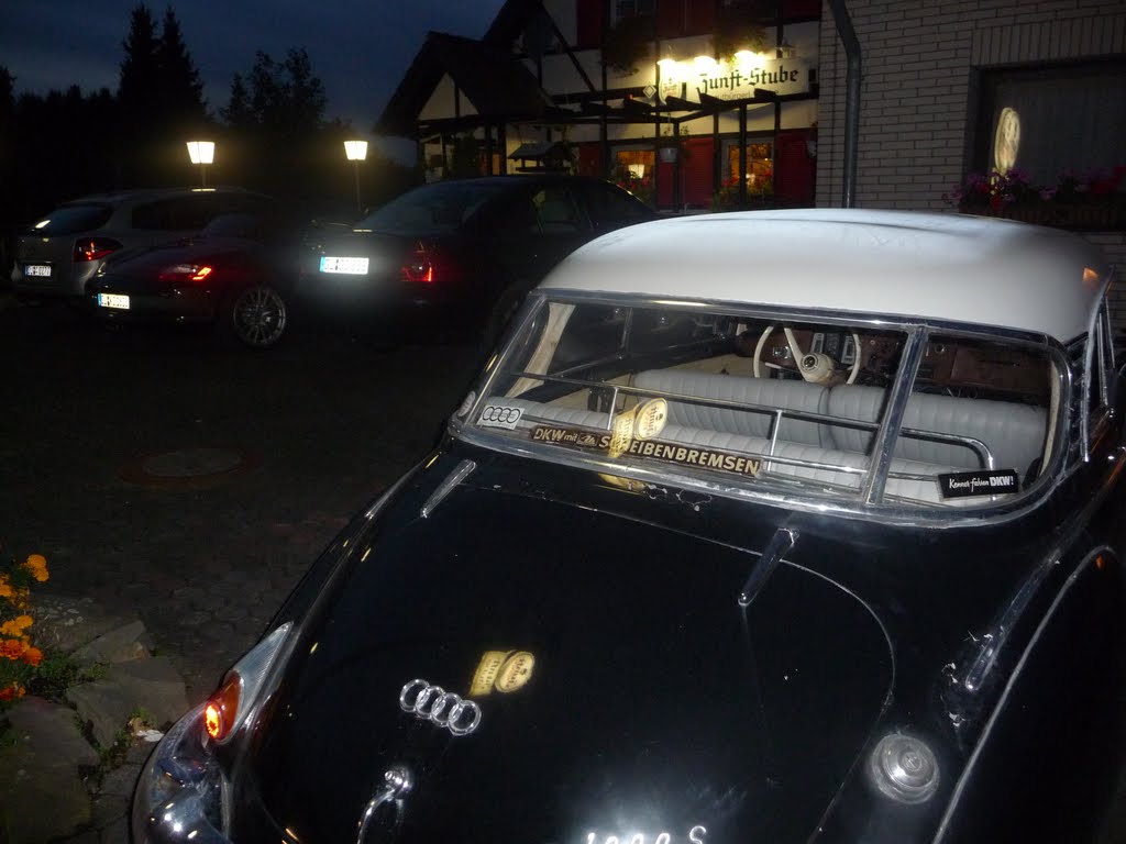 Auto Union DKW am Clublokal by fernanton