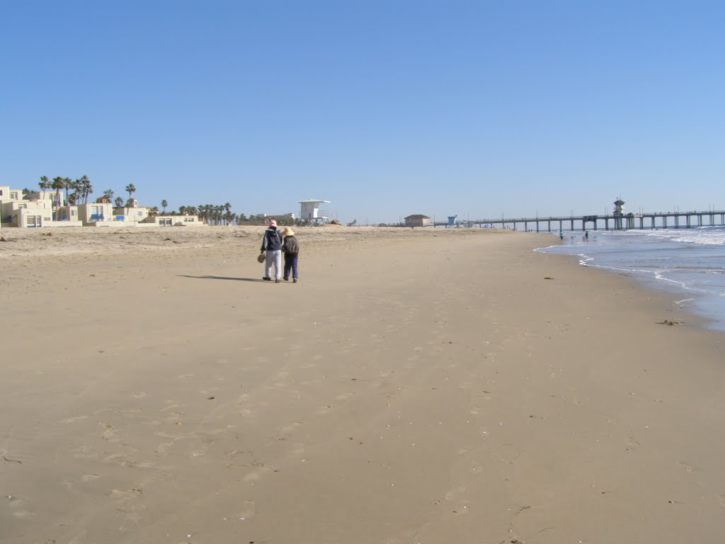 Huntington Beach Thanksgiving 2010 by chinhduyuyen17012001