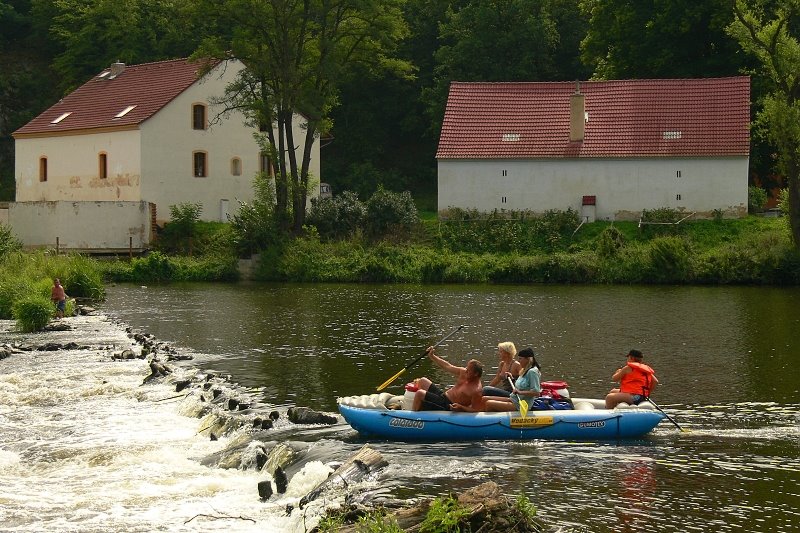 U Kaceřovského jezu a mlýnu (Millhouse and Weir - Kaceřov) by bojar