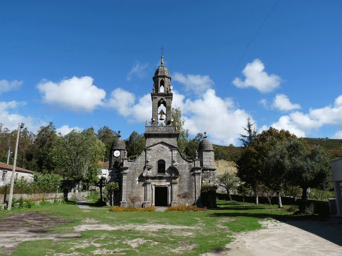 A Lama. Berducido. Igrexa de San Martiño. Pontevedra. by Jose Manuel Pidre