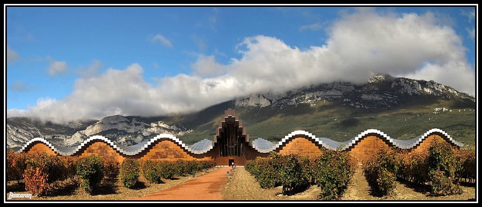 Bodegas Ysios (Fachada frontal)(Laguardia) by M. Bascaran