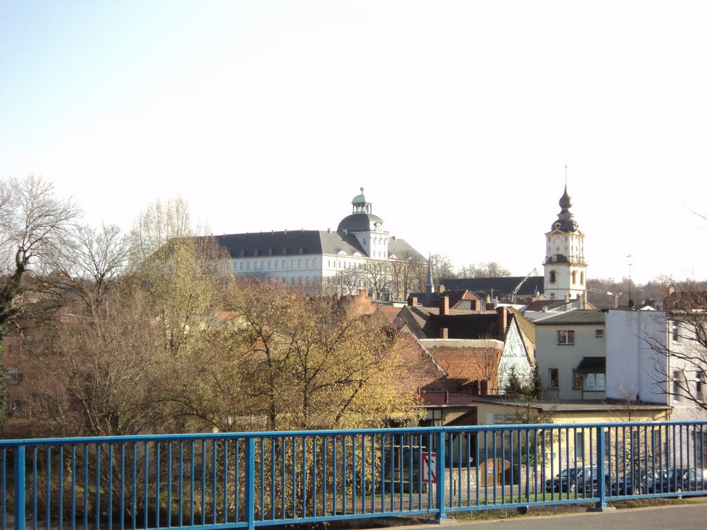 Blick von der Merseburger Brücke zum Schloss Neu-Augustusburg & Marienkirche by Stefan-wsf