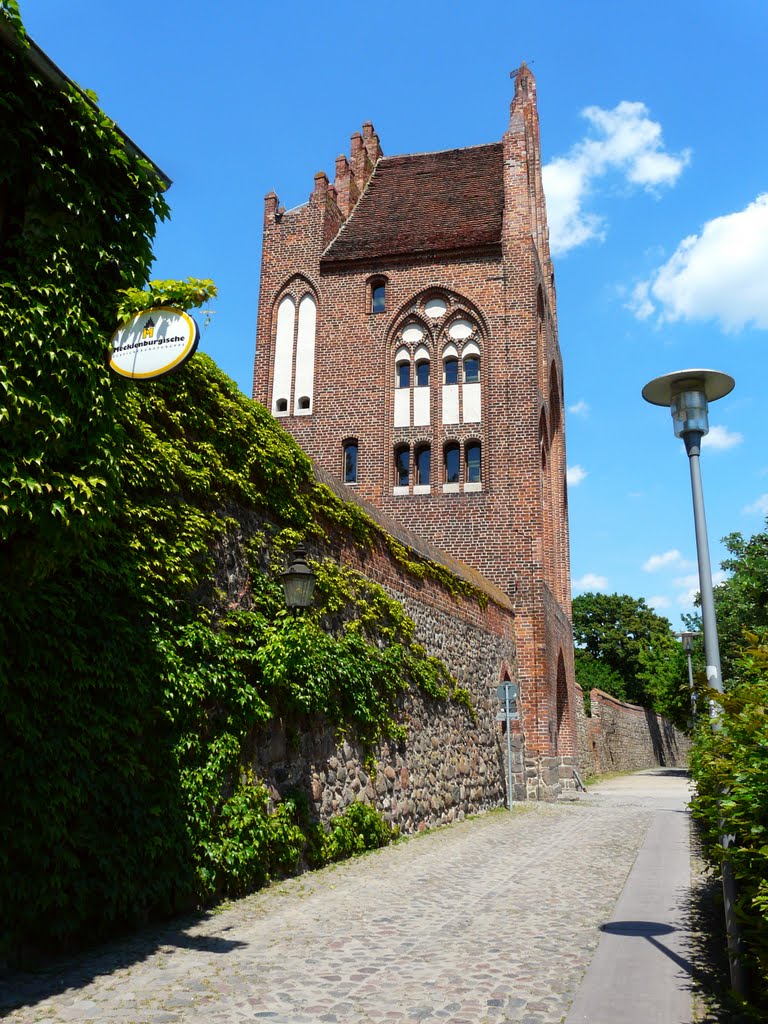 Germany_Mecklenburg_Neubrandenburg_brickstone-gothic Treptower Gate_P1140877.JPG by George Charleston