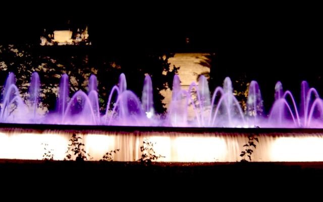 Fountains on Plaza del triumfo by Dorkita&O