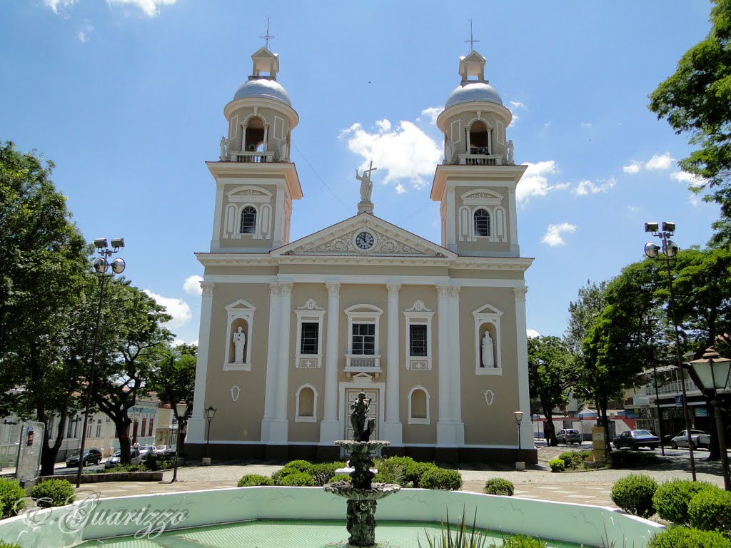 Catedral - Nsa. Sra. do Amparo by E.Guarizzo