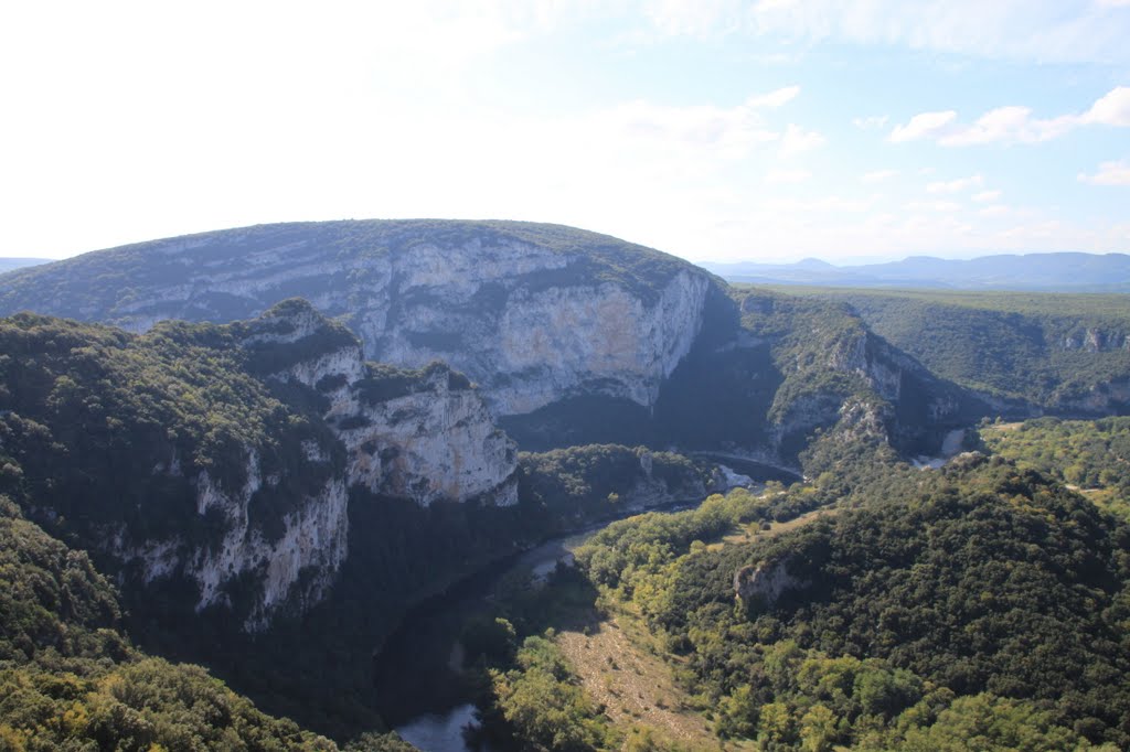 10/2010 Gorges de l’Ardèche, Vallon-Pont-d'Arc, Frankreich by Jimminis