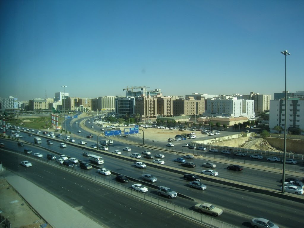 Steet view from Council of Saudi Chambers (李伟摄影) by Shutter