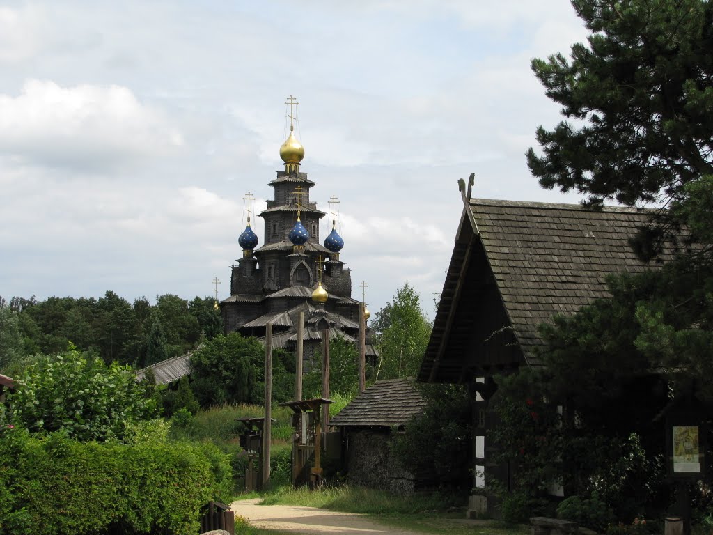 Russische Kirche in Gifhorn Müllenmuseum by Oleg Dmitriev