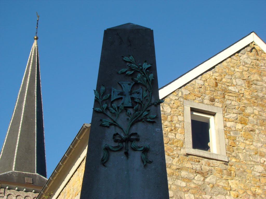 Hergenrath ( Kriegerdenkmal 1870/71, Eisernes Kreuz ) Oktober 2010 by DortmundWestfalica