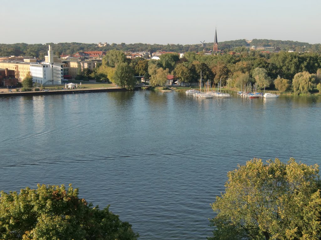 Blick vom Wasserturm, Historische Mühle, Schloß Sanssouci. art'otel by holzfreund