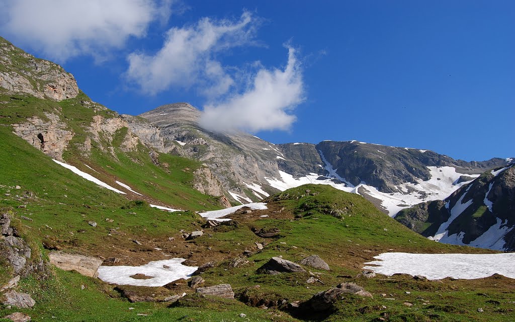 Großglockner Stausee by Hans J.S.C. Jongstra