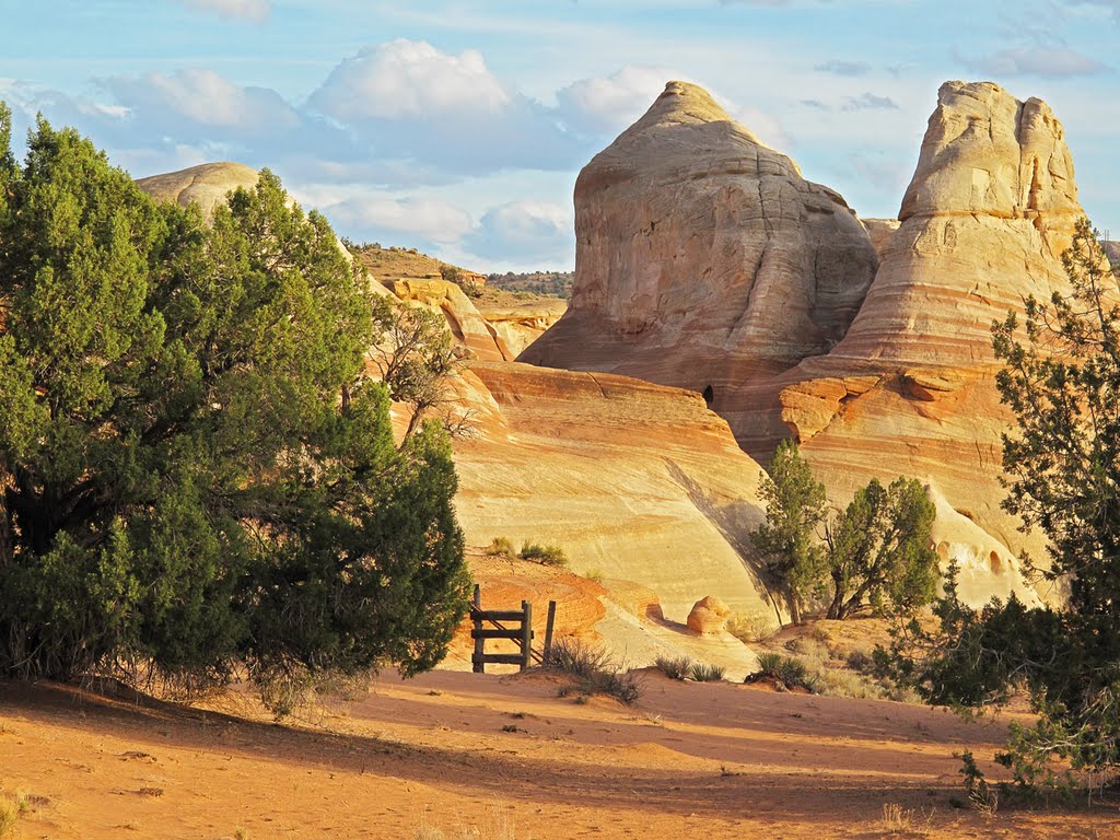 Rock and Sky near White House Campground by David E. Smeeth