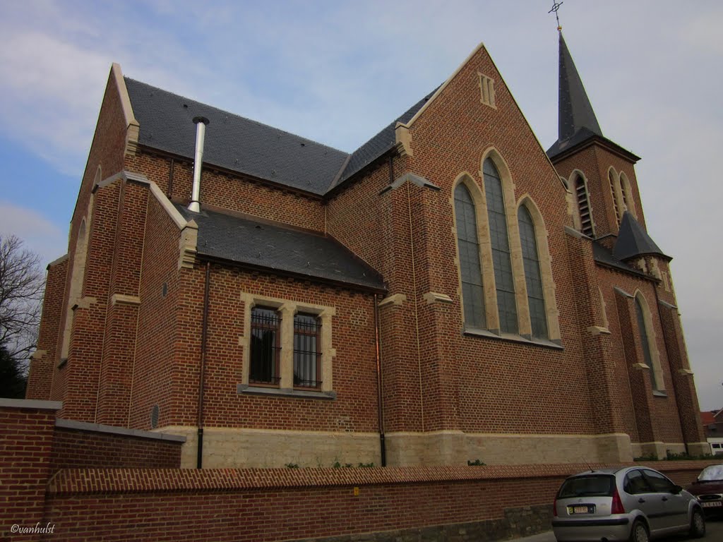 Bost, Tienen, Sint-Odulphuskerk by Vanhulst