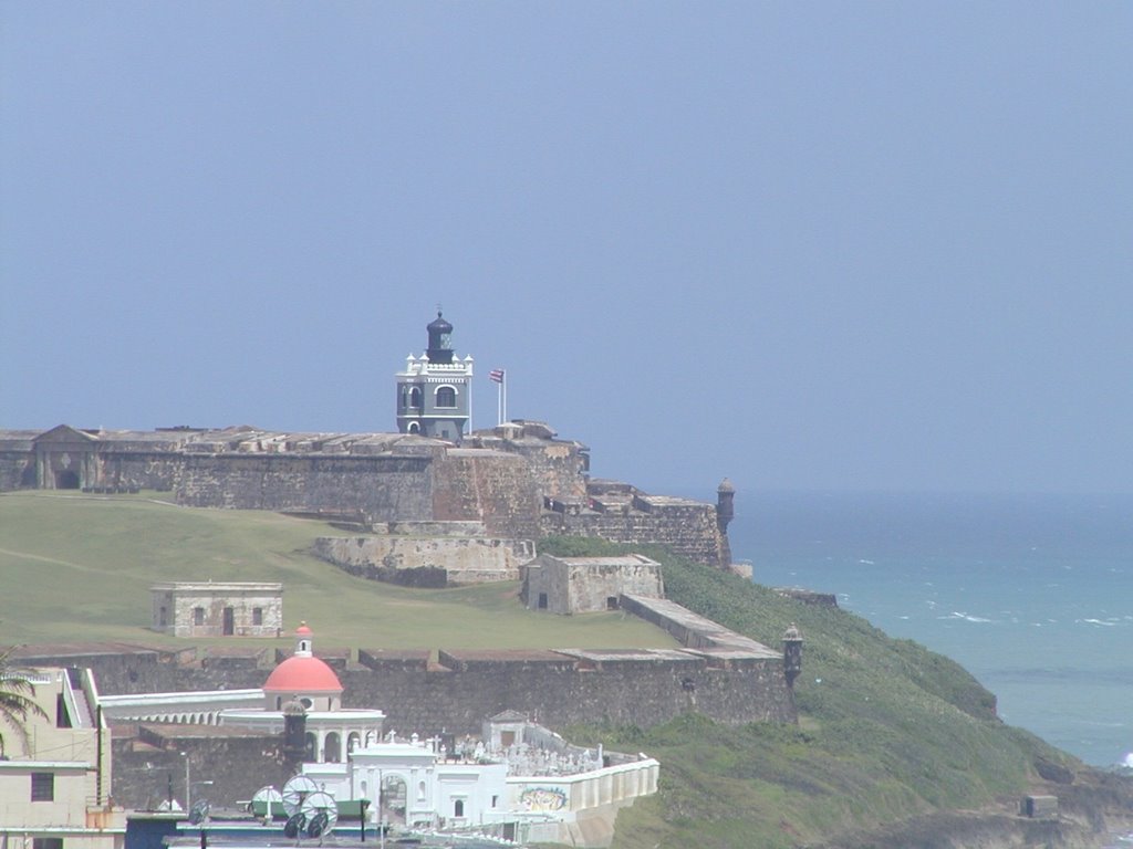 El Castillo San Felipe del Morro - Puerto Rico by kabbey