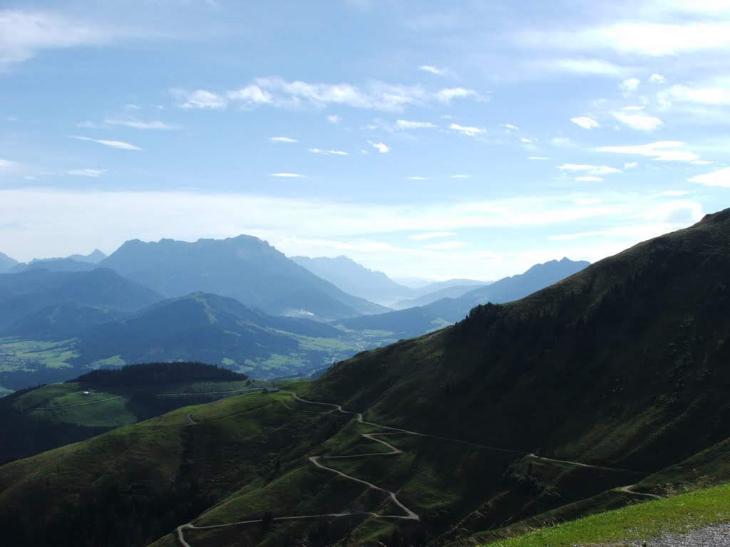 Up the Kitzbuheler Horn St Johann by Graham Willetts