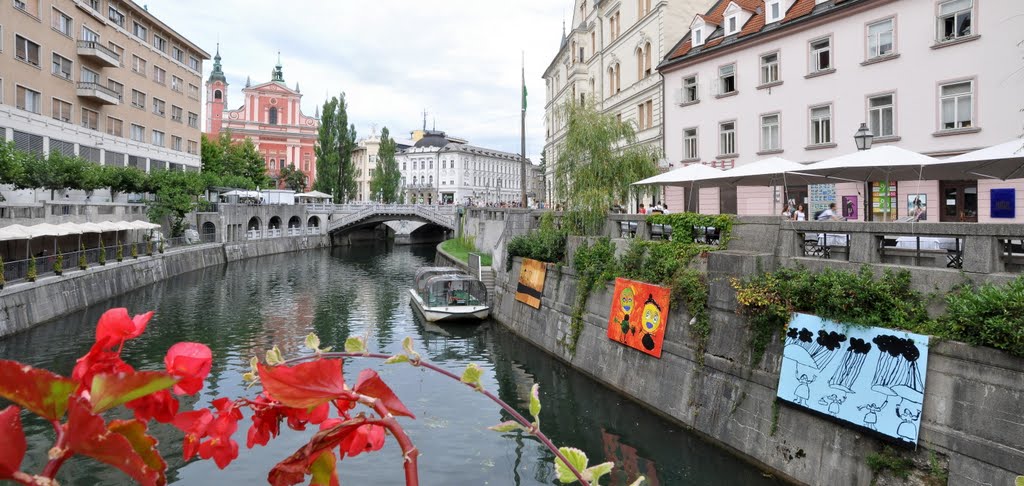 Ljubljanica River and the Franciscan Church. Ljubljana, Slovenia. by Nicola e Pina Europa…