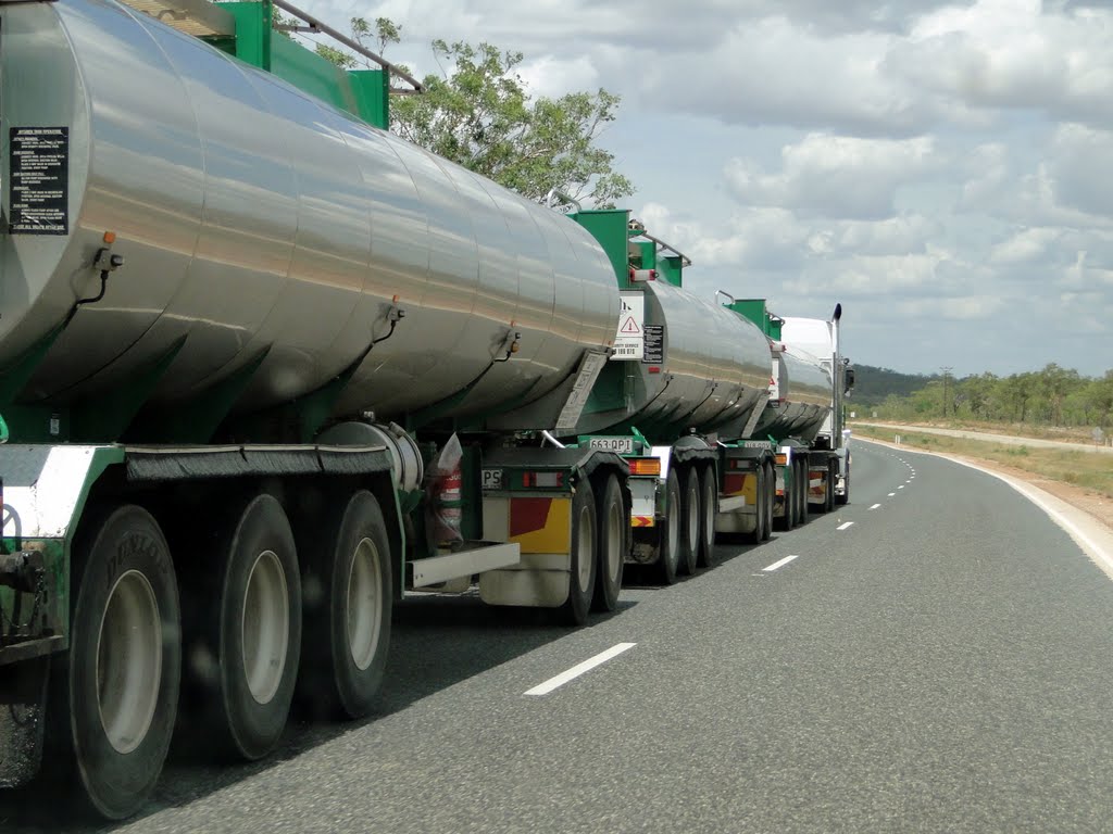 Road Train by JesperFrank