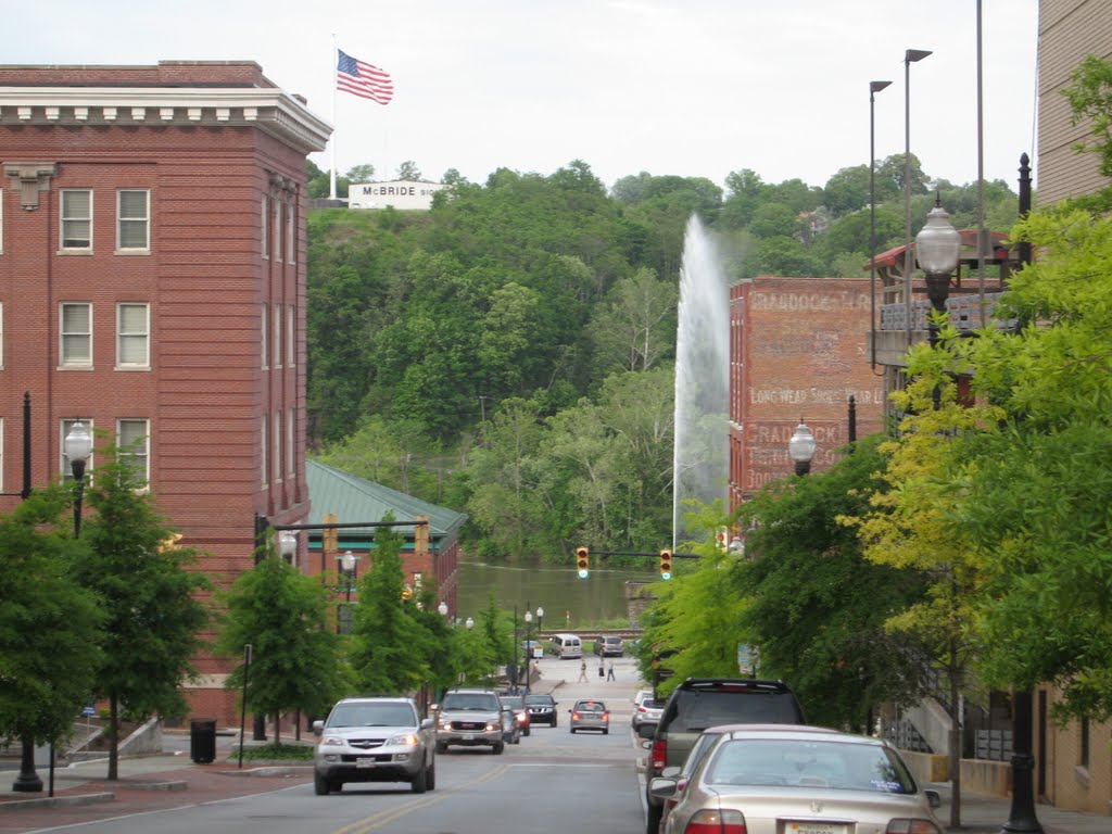 Lynchburg by Gunnar Pihl