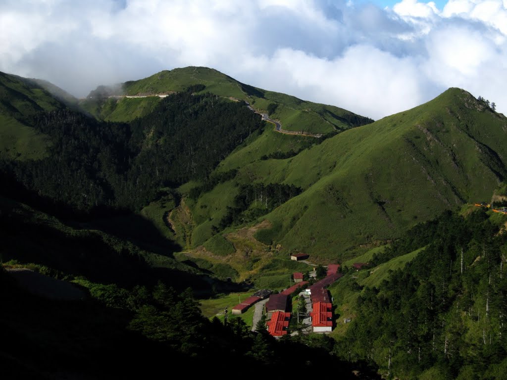 合歡山-遠眺合歡北峰 by 林坤勝