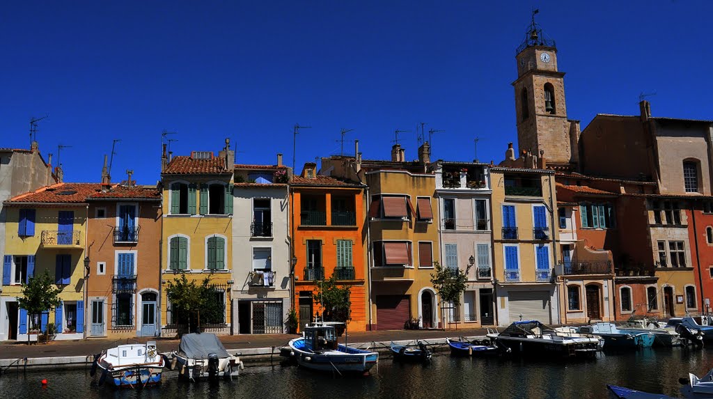 Mairie de martigues village marina by Chris Spiker