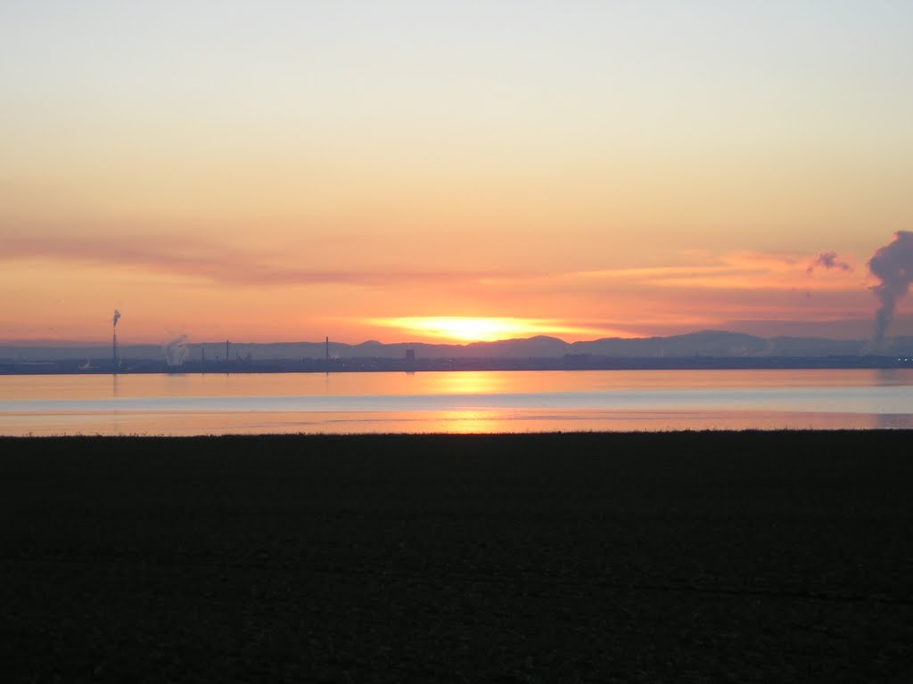 Sunset over the Mersey by dave baines