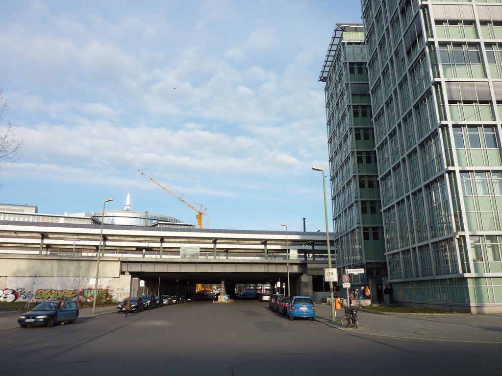 Koppenstraße, Unterführung unterm Ostbahnhof by Panzerknacker