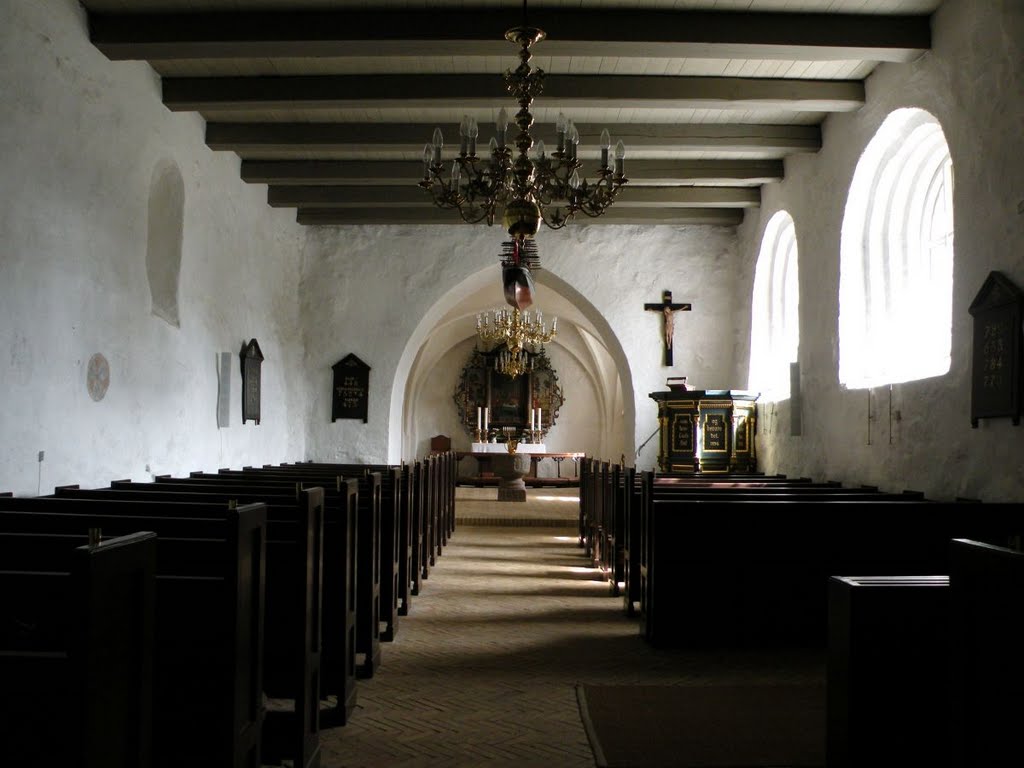 Maugstrup Kirke - interiør by Thorkild Sørensen