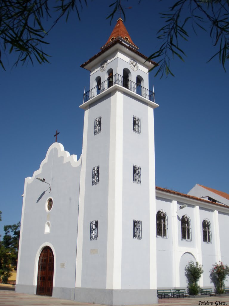 La Vera "Iglesia" by Isidro González Pérez