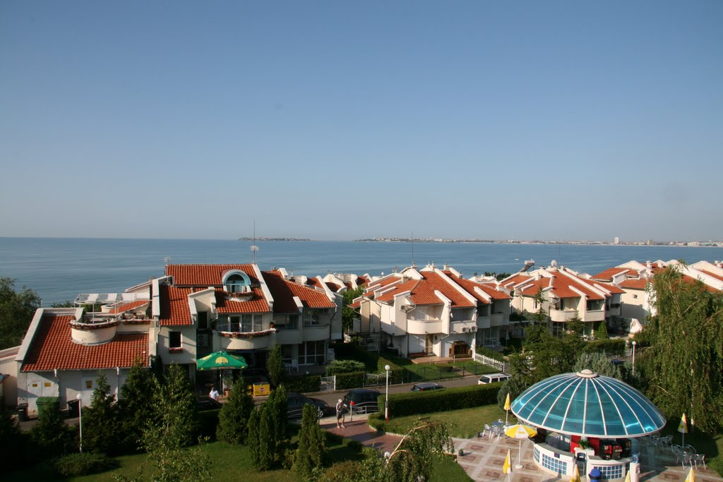 Sveti Vlas - view to Nessebar 2010/6/21 6:00am by Gestus