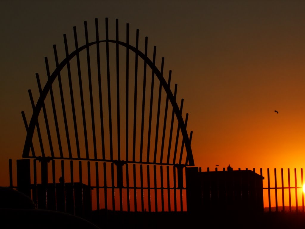 Landguard Sunset :) by squiz54