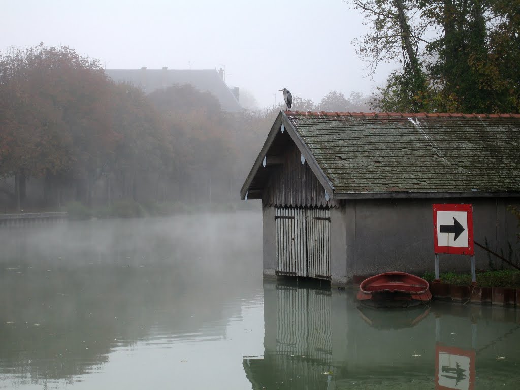 Châlons-en-Champagne : la vigie by Effel