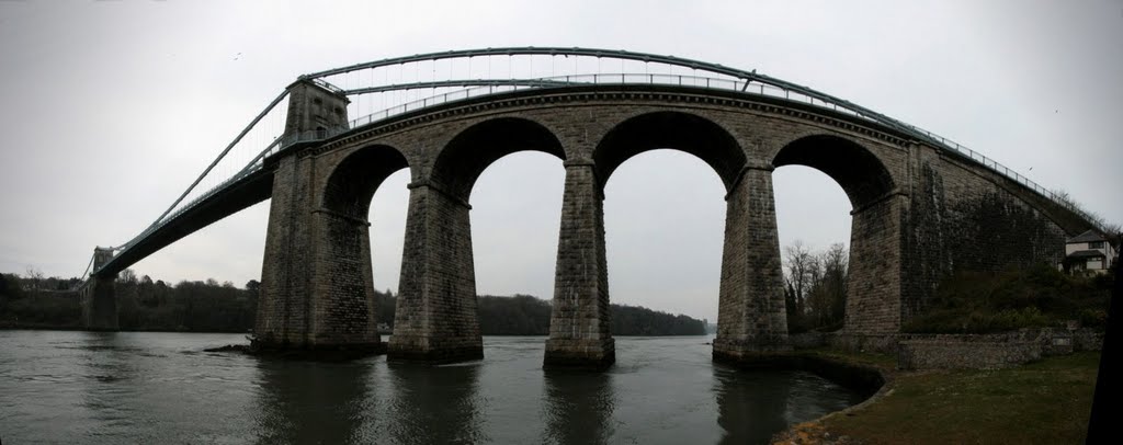 Menai Bridge by Alan Harpin