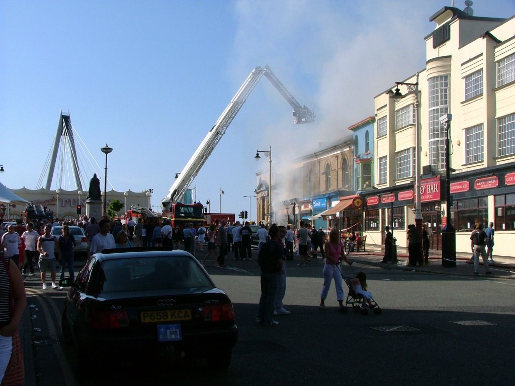 Southport by Paul hendry