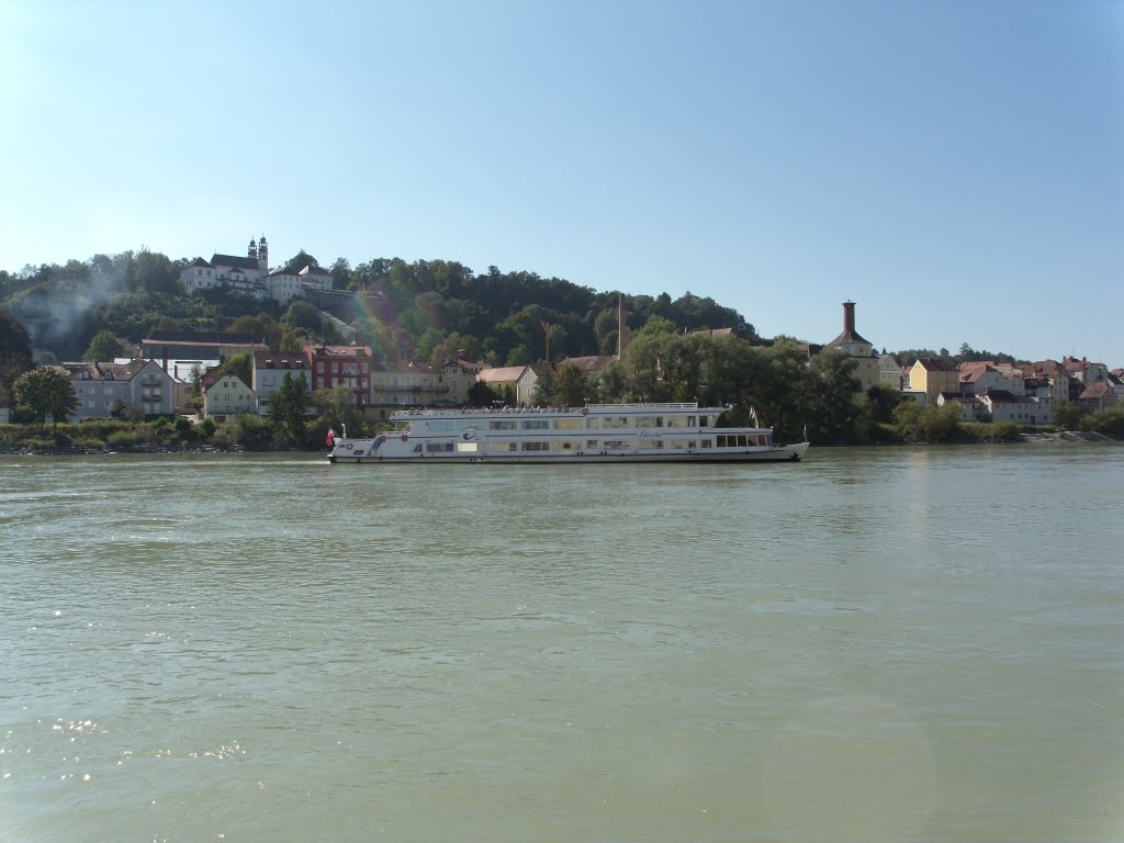 Passau by Wiese Walter